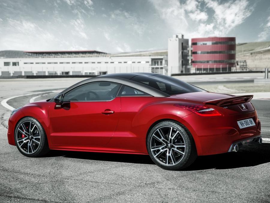  Peugeot RCZ R 2013 года  (фото 20 из 30)